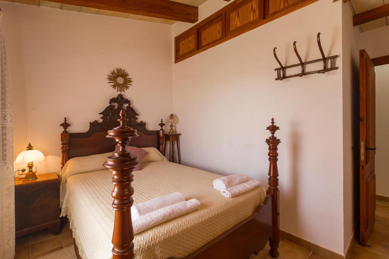 Villa Es Pujols Campanet Exterior foto